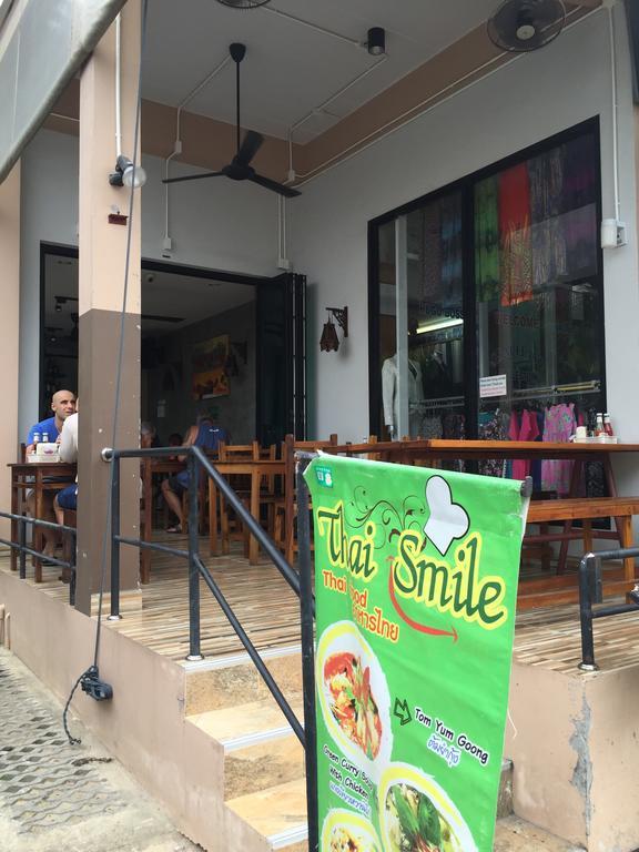 Smile Home Patong Exterior photo